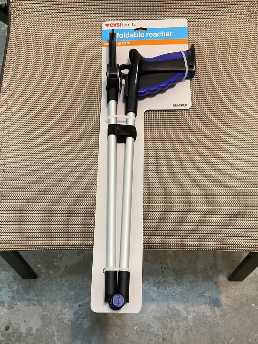 Foldable Reacher - Black & Purple